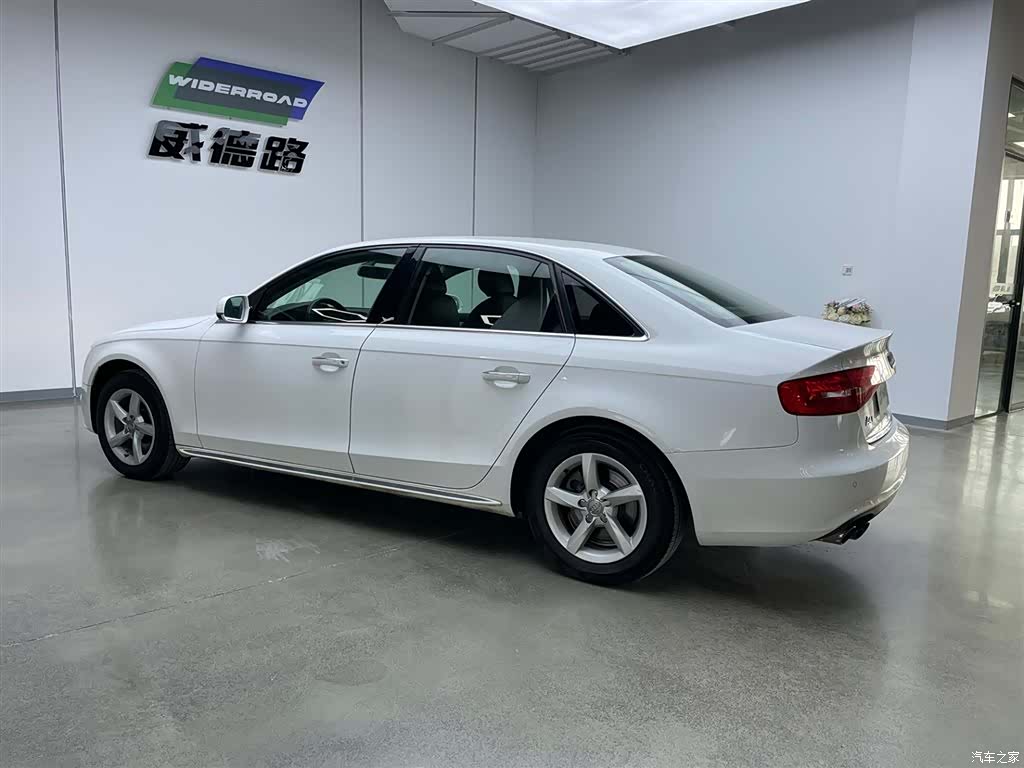 Audi A4L, 2015 6