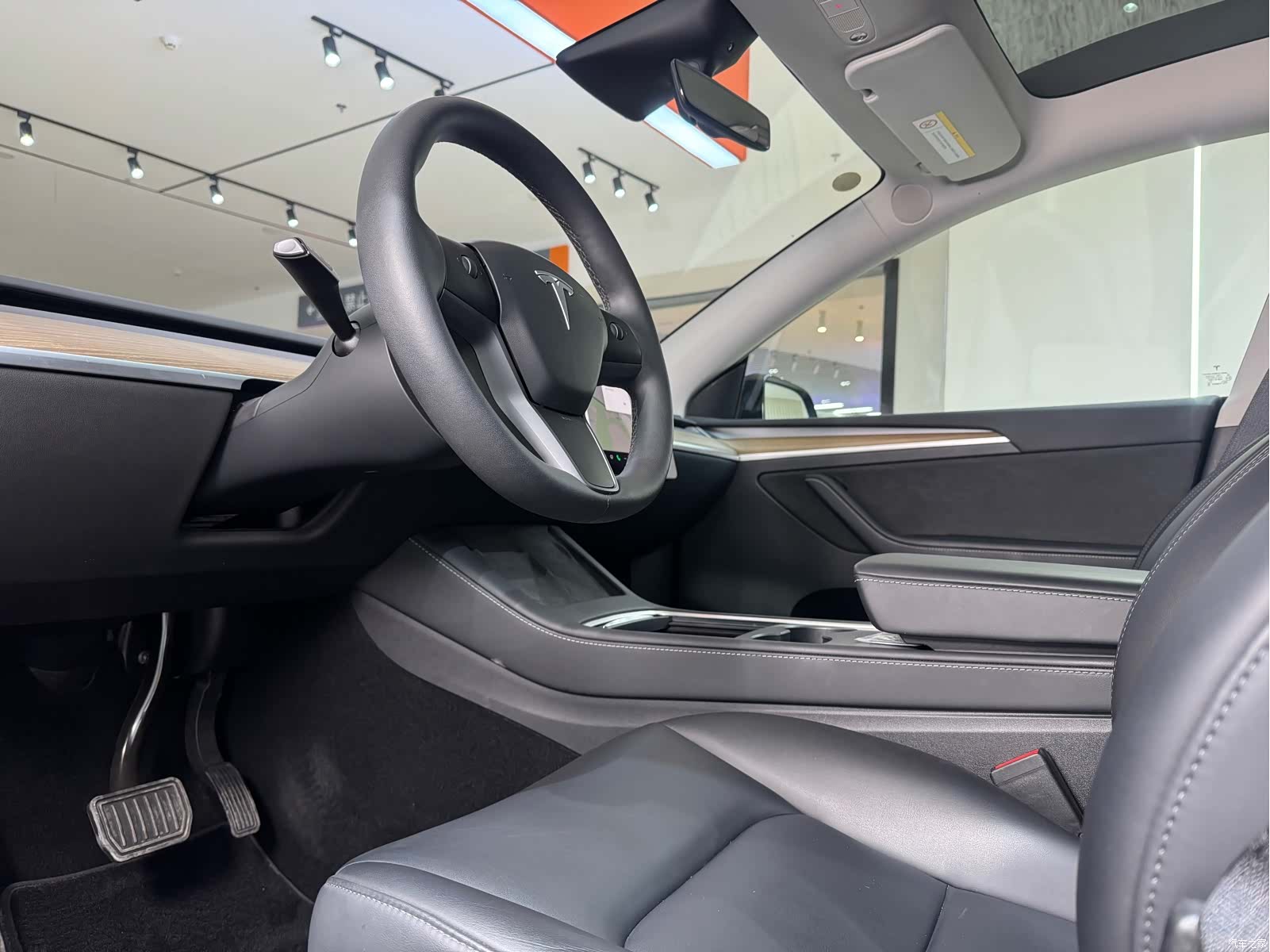 Tesla Model Y, 2022 11