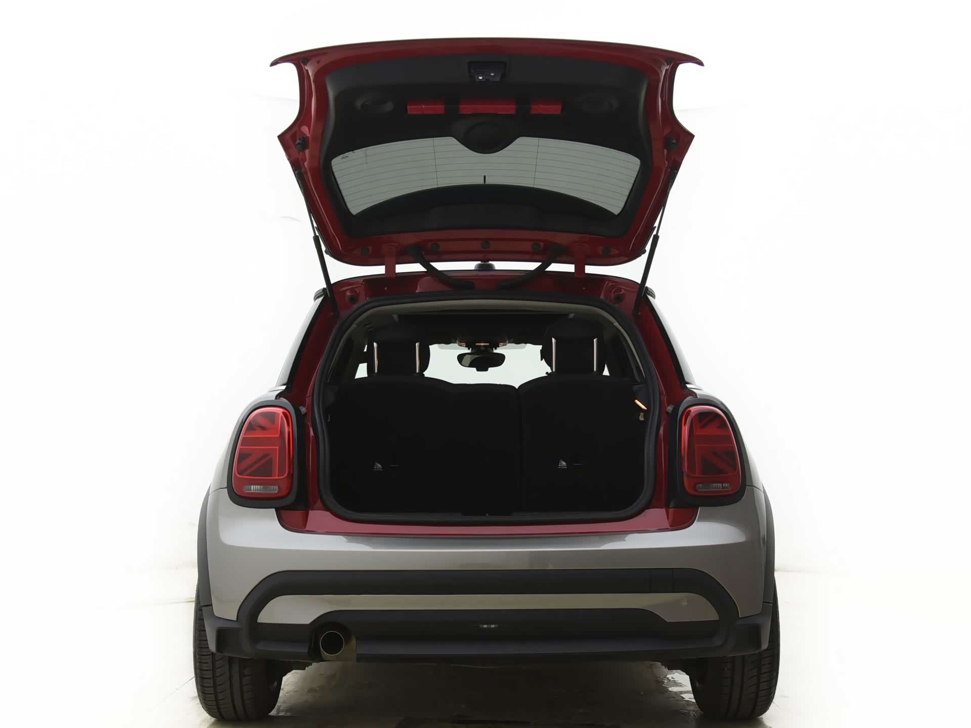 Mini ONE, 2023 11