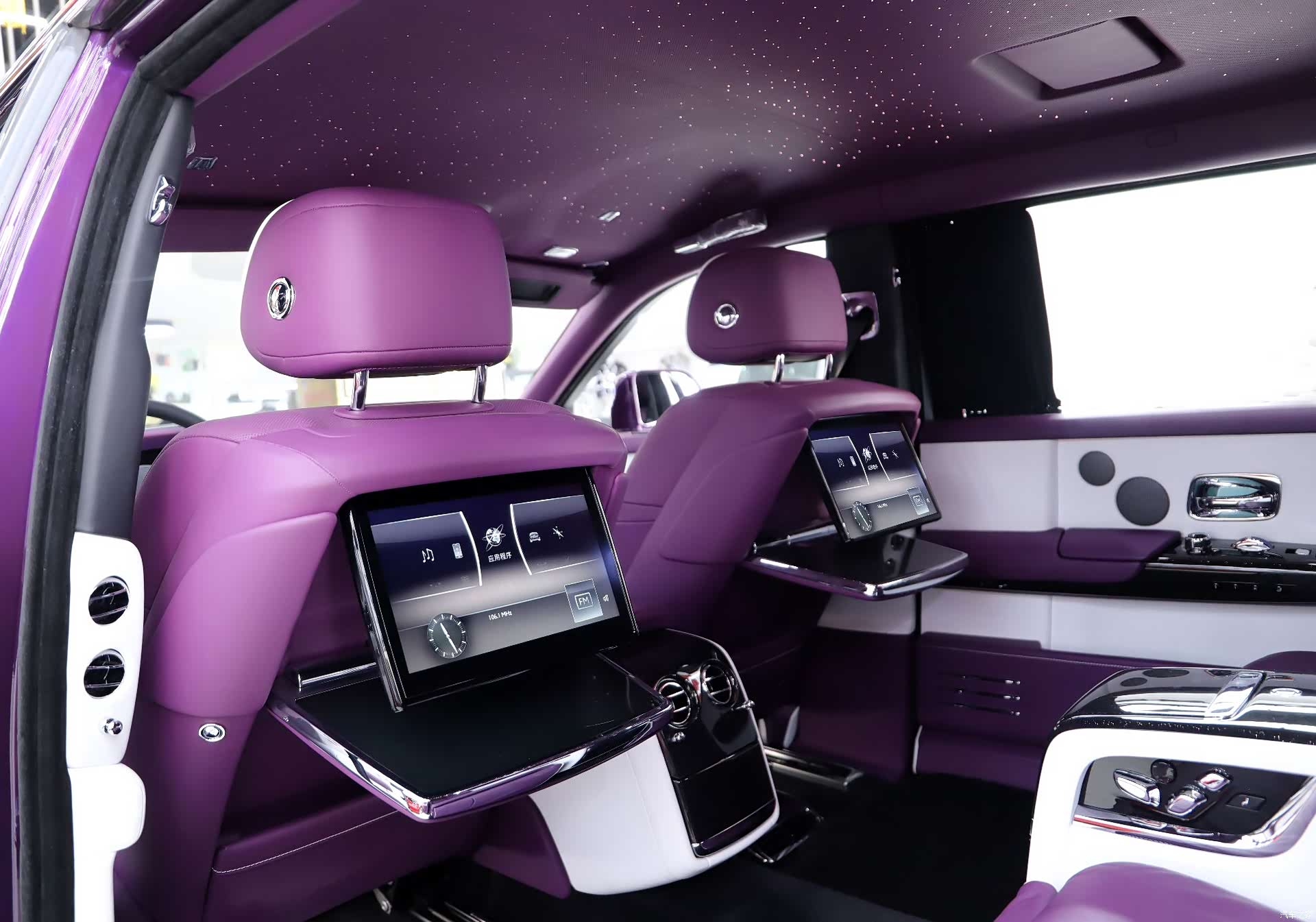 Rolls-Royce Phantom, 2021 10