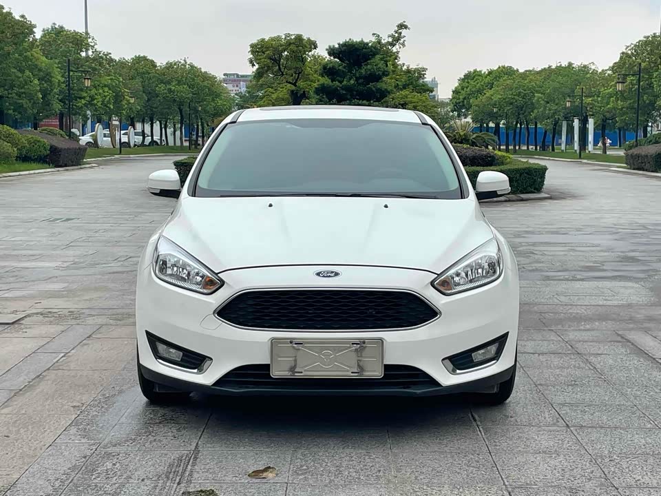 Ford Fox