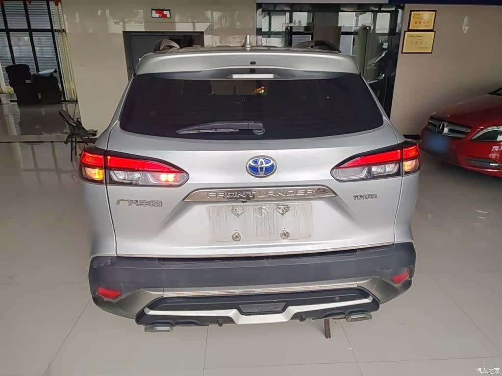 Toyota Frontlander, 2023 4