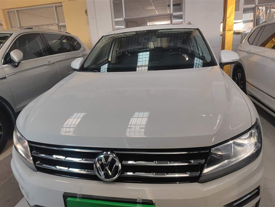 Volkswagen Tiguan L