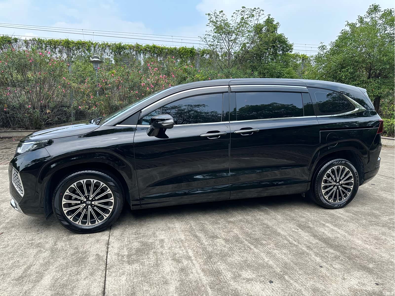 Hyundai Custo, 2025 6
