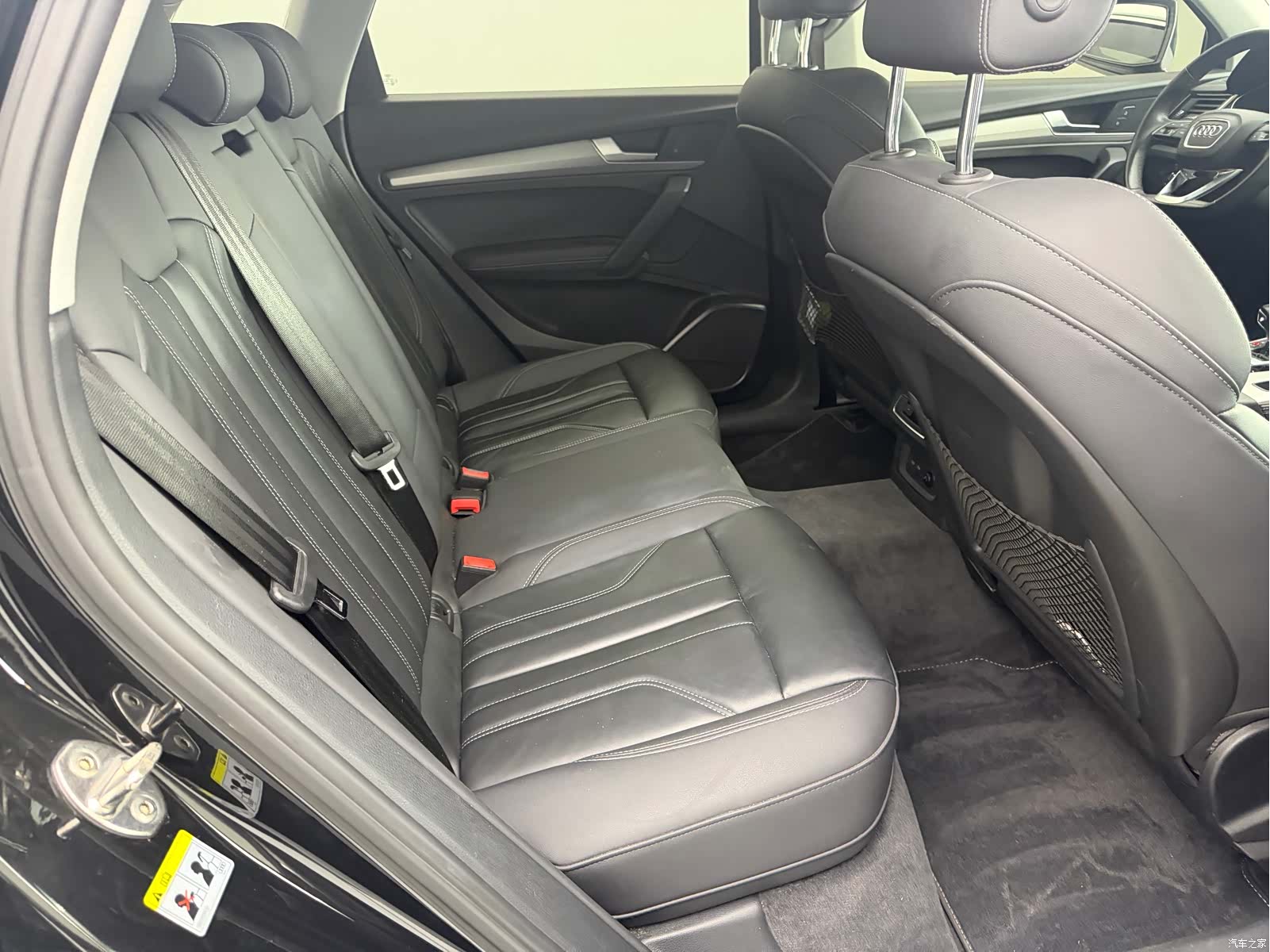 Audi Q5L, 2022 13