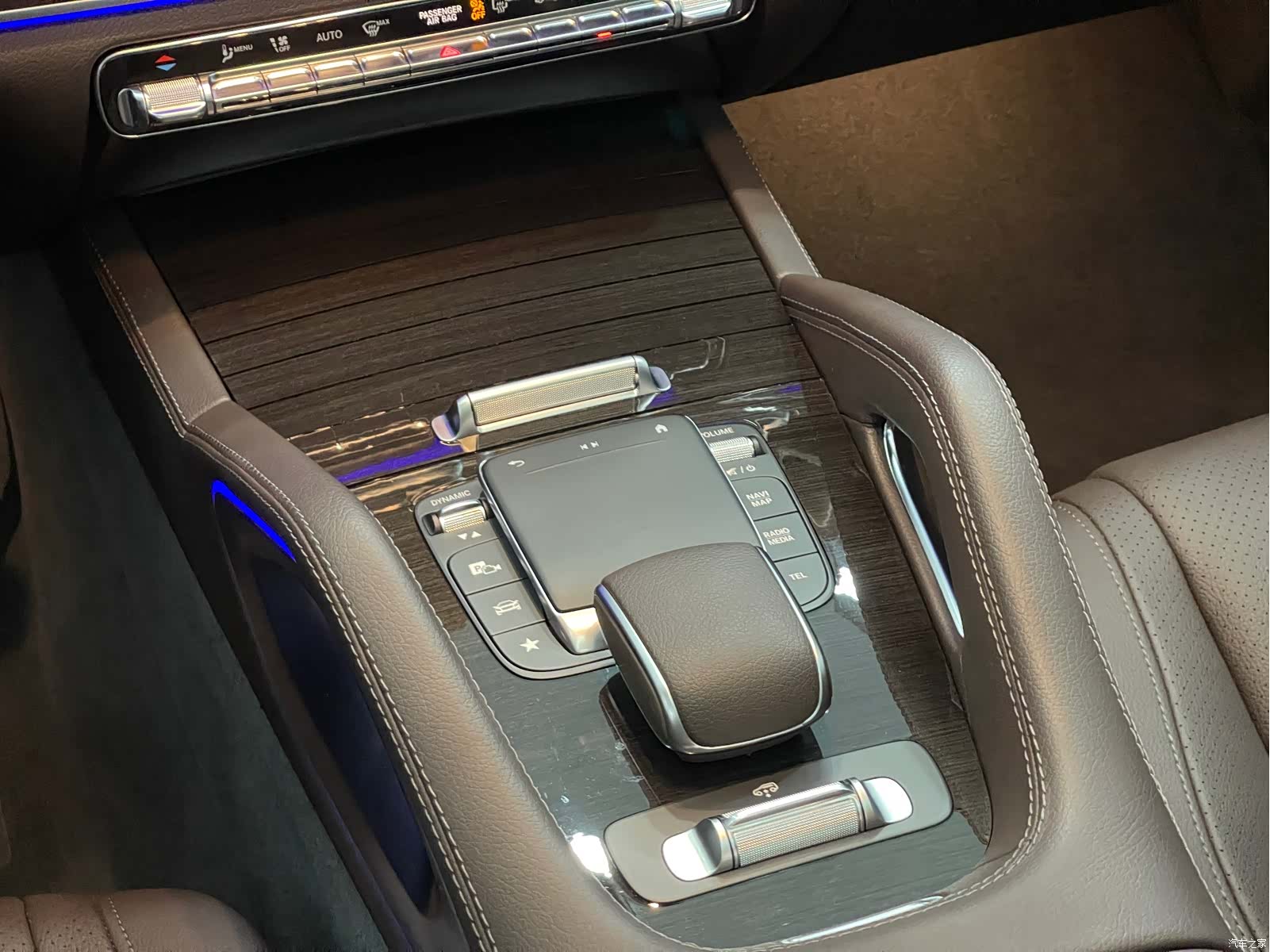 Mercedes-Benz GLE, 2020 14