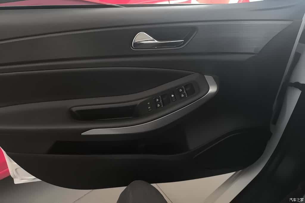 Chery 5, 2023 7