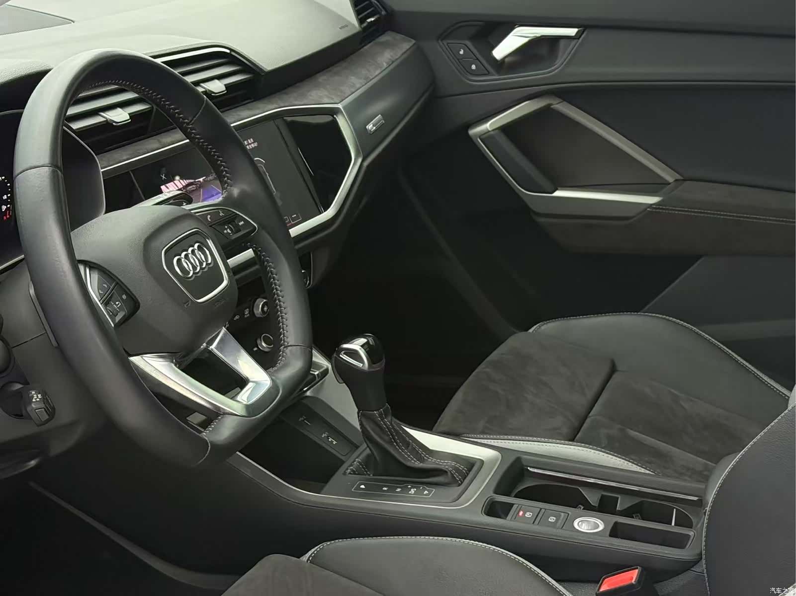 Audi Q3, 2021 17