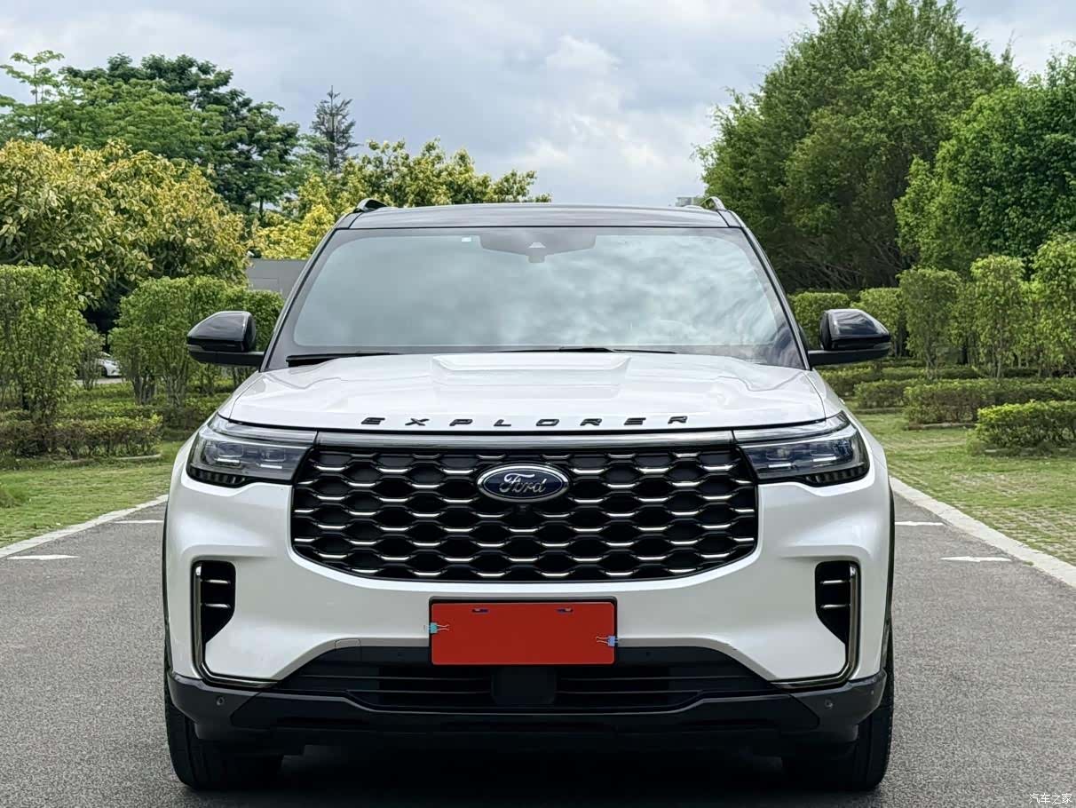 Ford Explorer, 2023 2