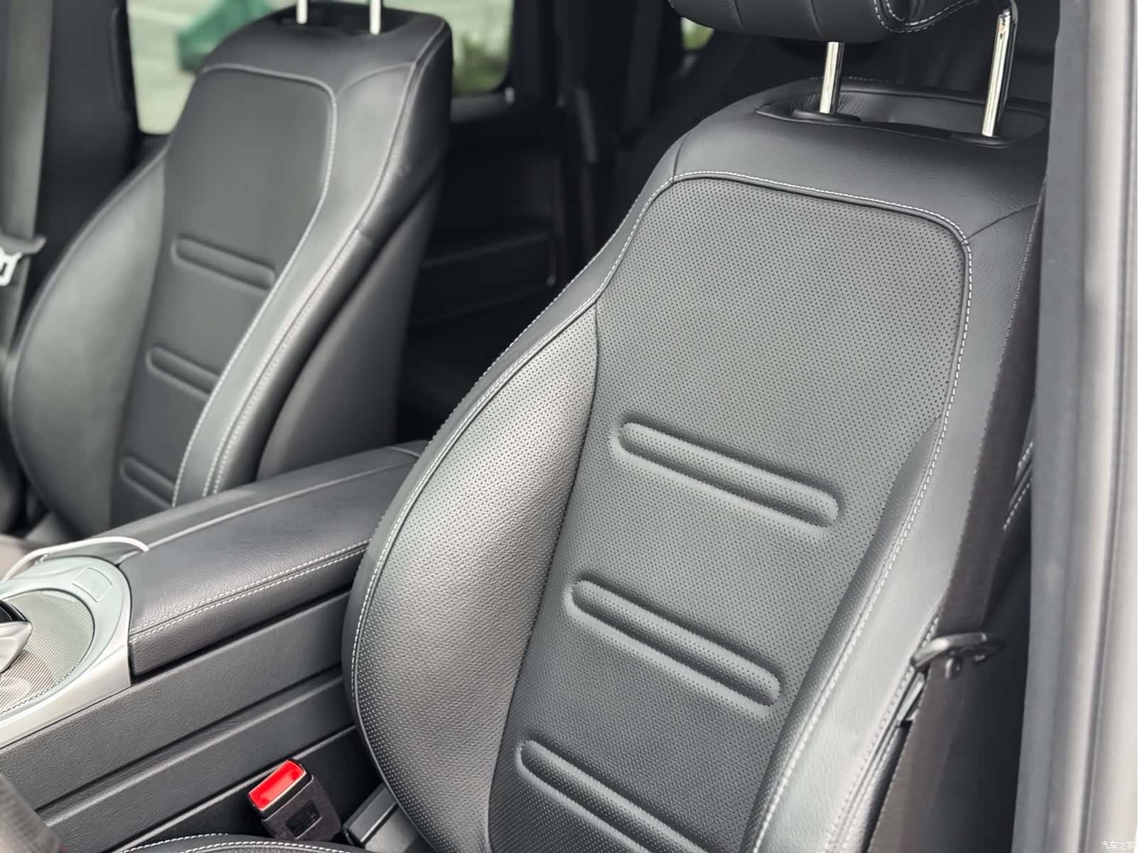 Mercedes-Benz G-Class, 2019 6