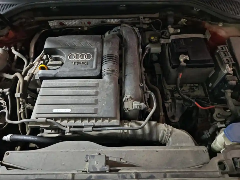 Audi Q2L Audi Q2L