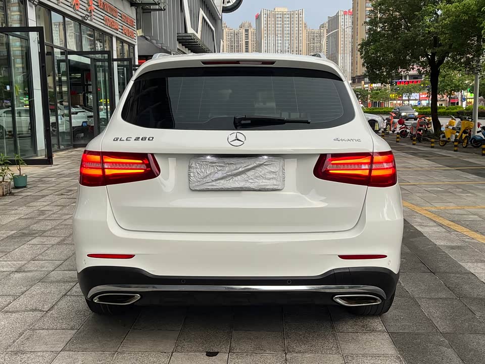 Mercedes-Benz GLC Mercedes-Benz GLC