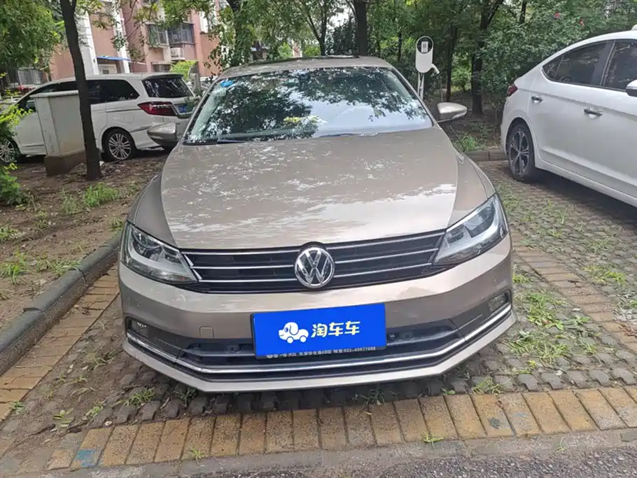 Volkswagen Sagitar Volkswagen Sagitar
