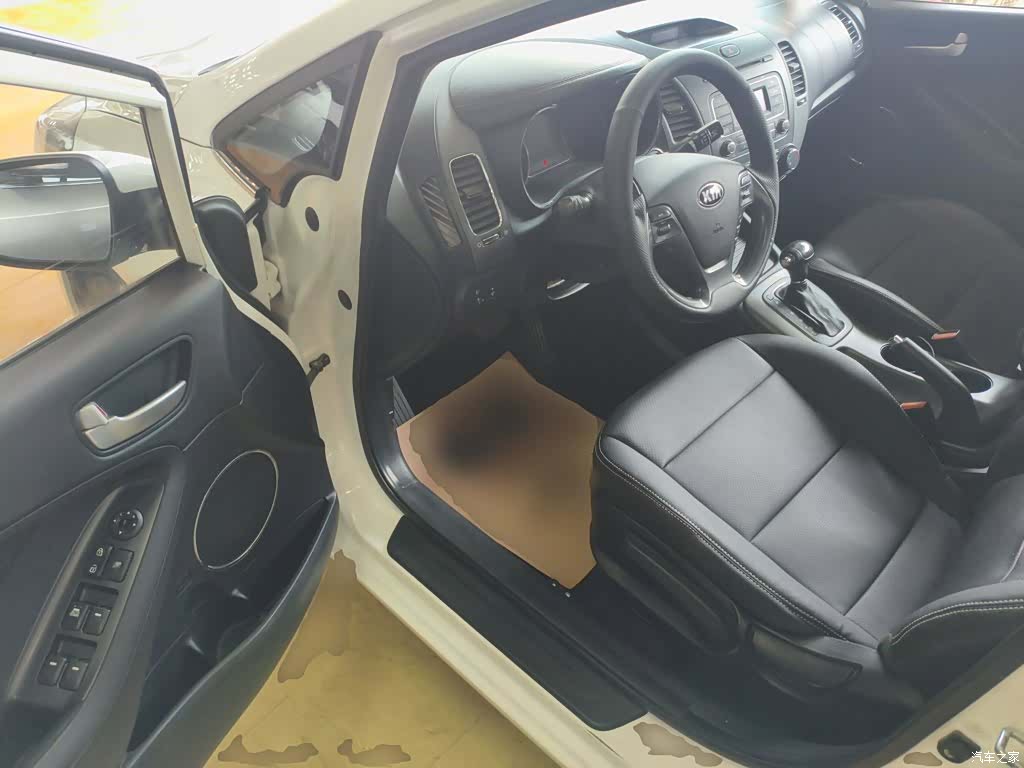 Kia K3, 2016 12