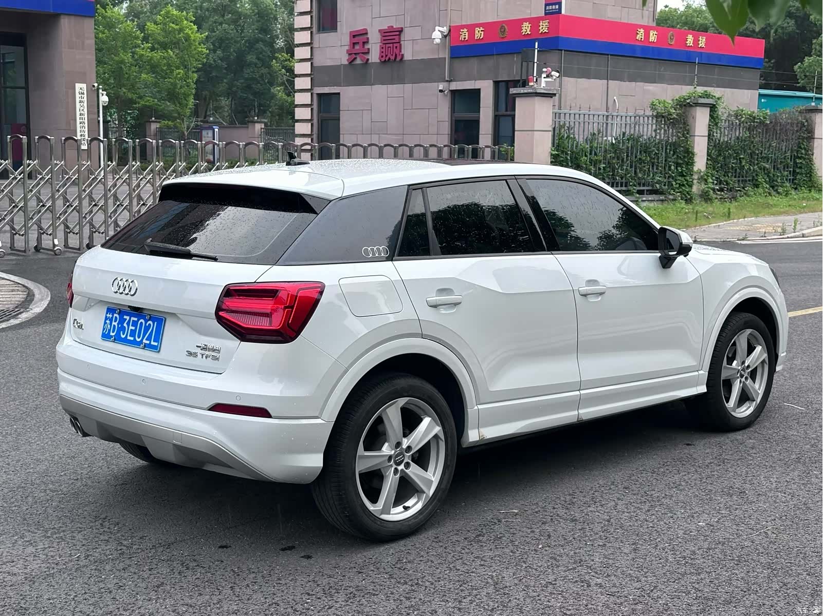 Audi Q2L, 2021 7