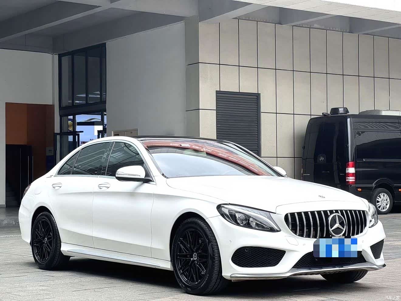 Mercedes-Benz C-Class, 2017 3