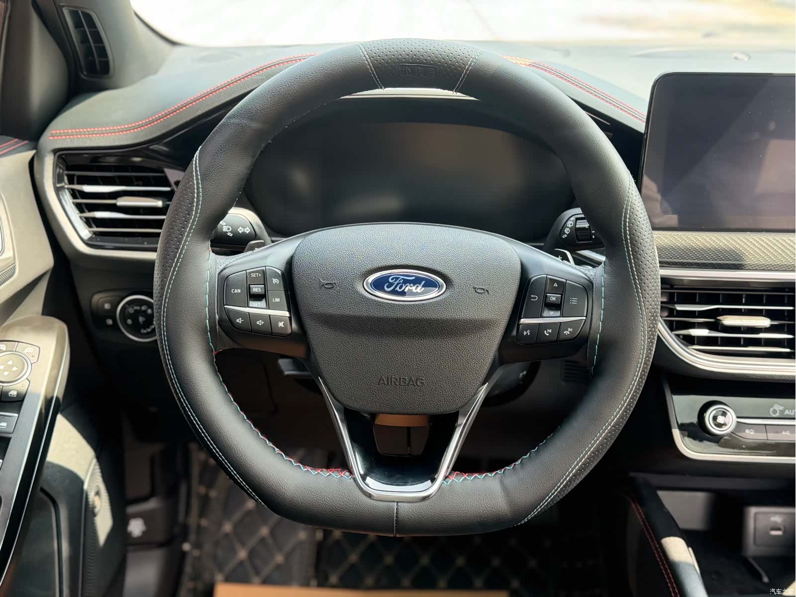 Ford Focus, 2021 23
