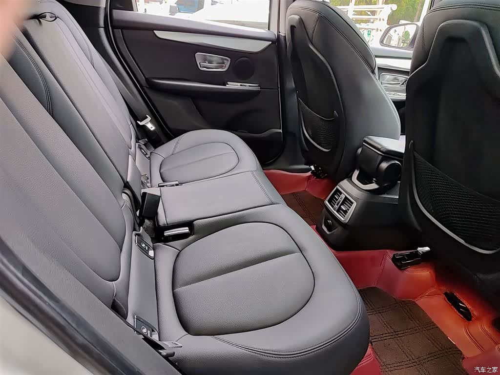 BMW 2 Series, 2017 11