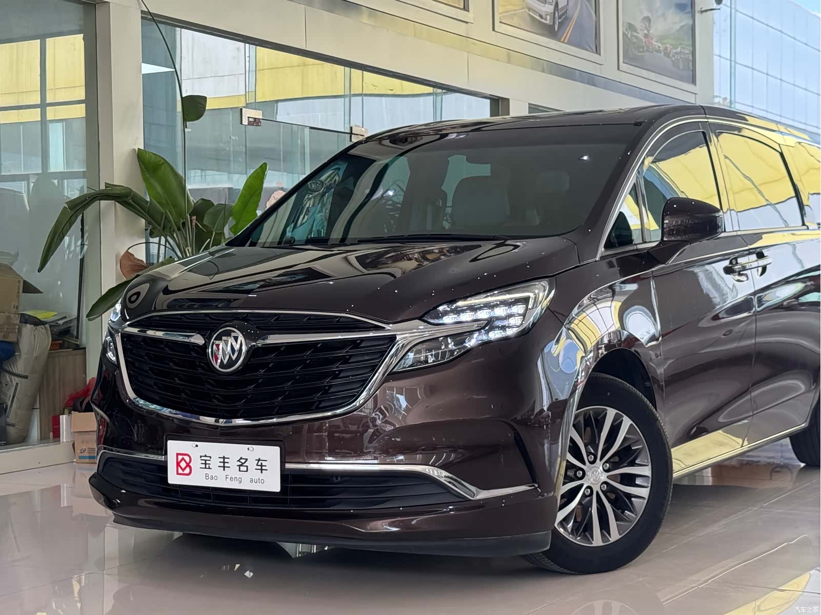 Buick GL8, 2021 13