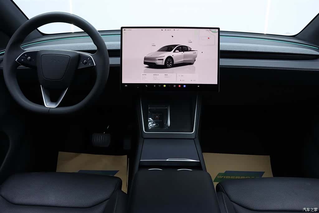 Tesla Model Y, 2025 24