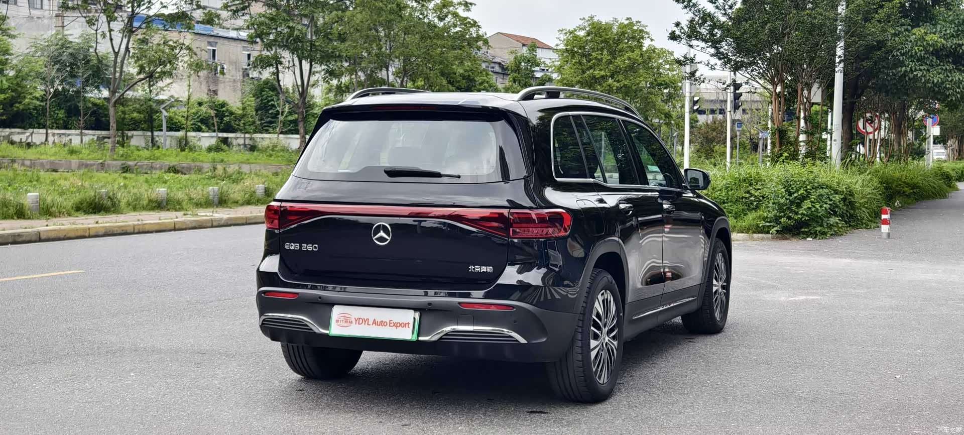 Mercedes-Benz EQB, 2026 6