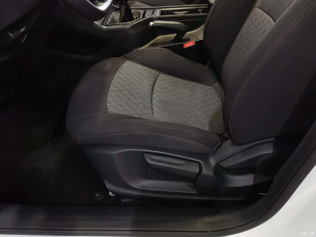 Roewe i5, 2024 20