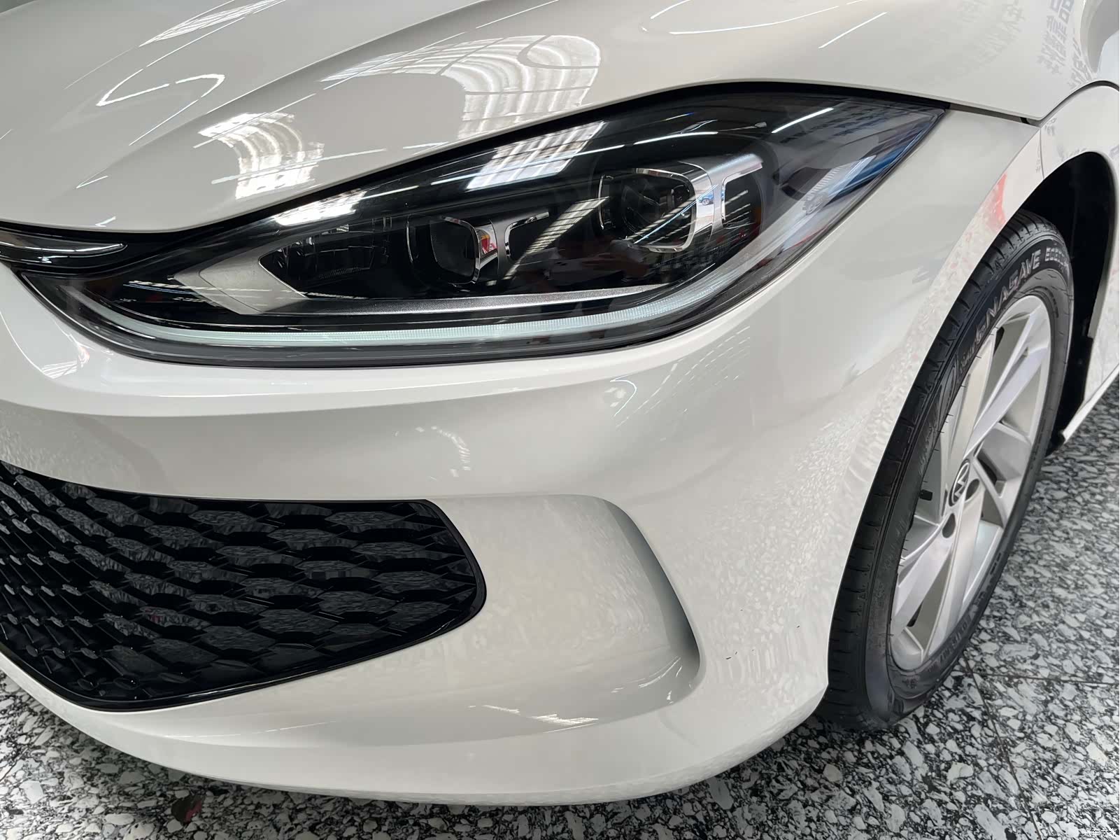 Volkswagen Lamando, 2023 4