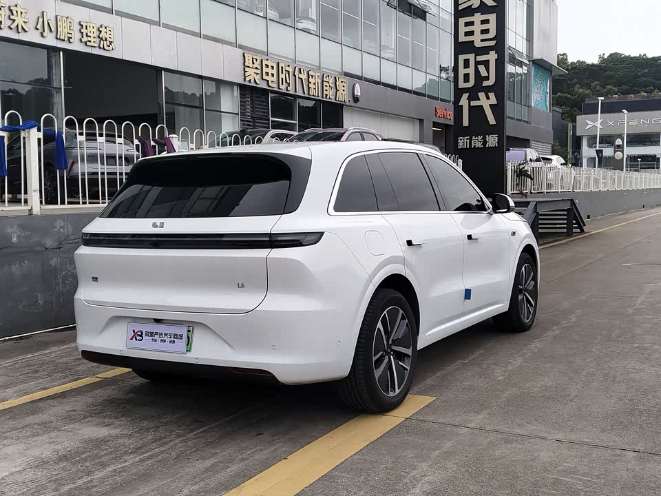Li Auto Ideal L6