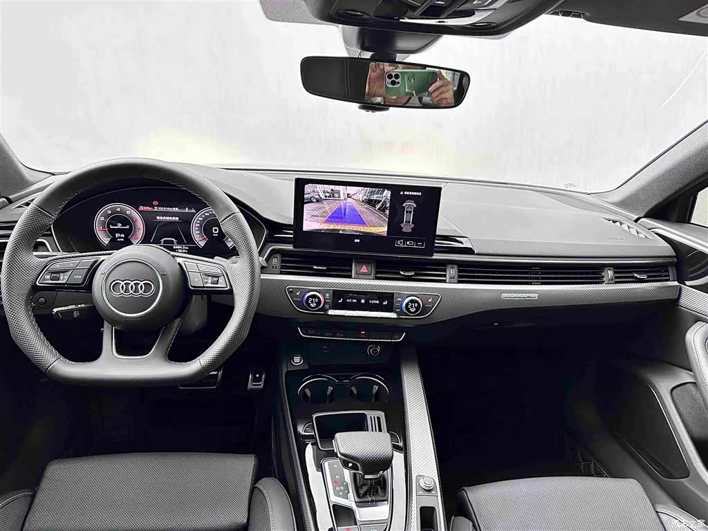 Audi A4L, 2025 6