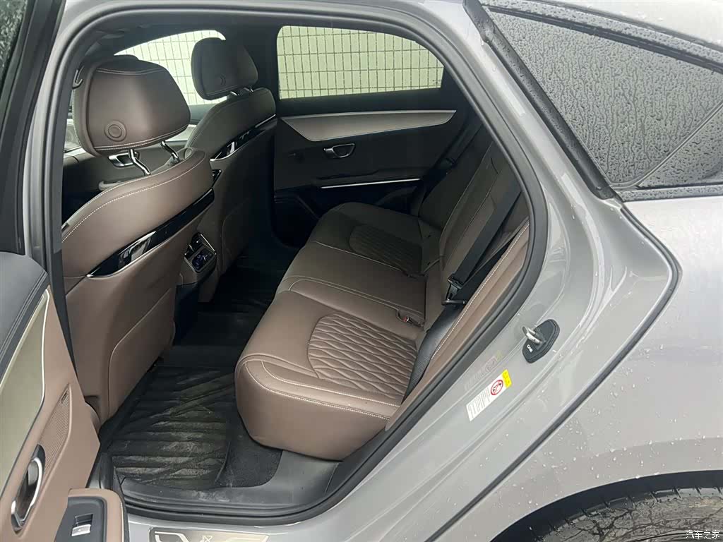 BYD Han, 2025 8
