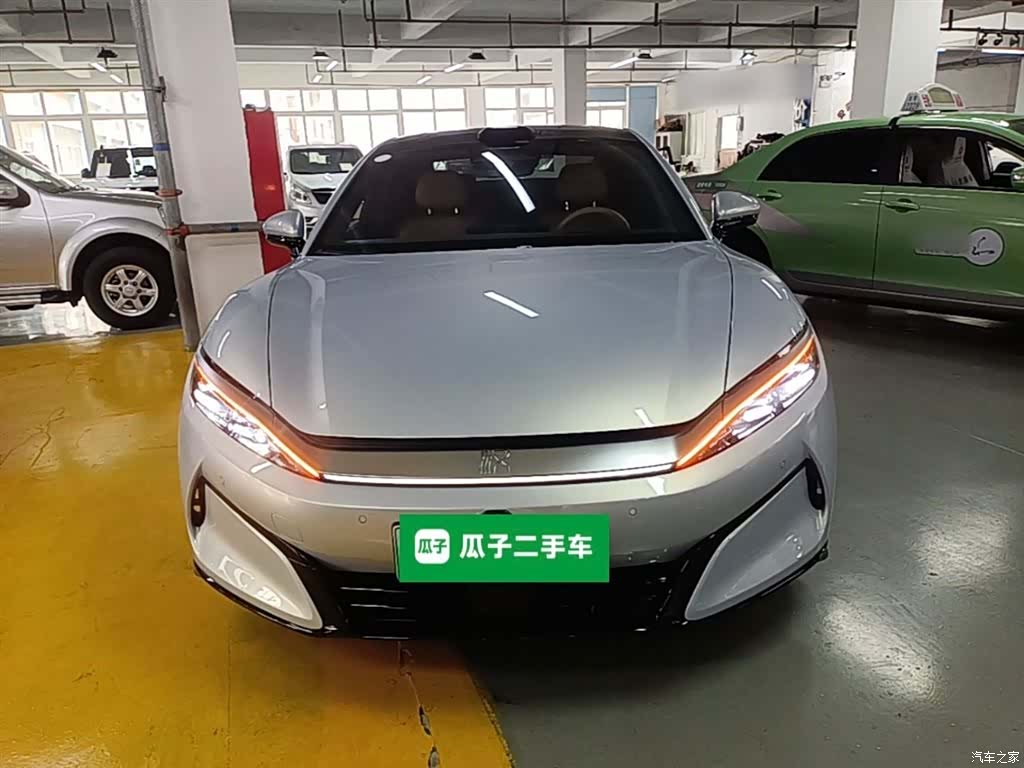 BYD Han, 2025 3