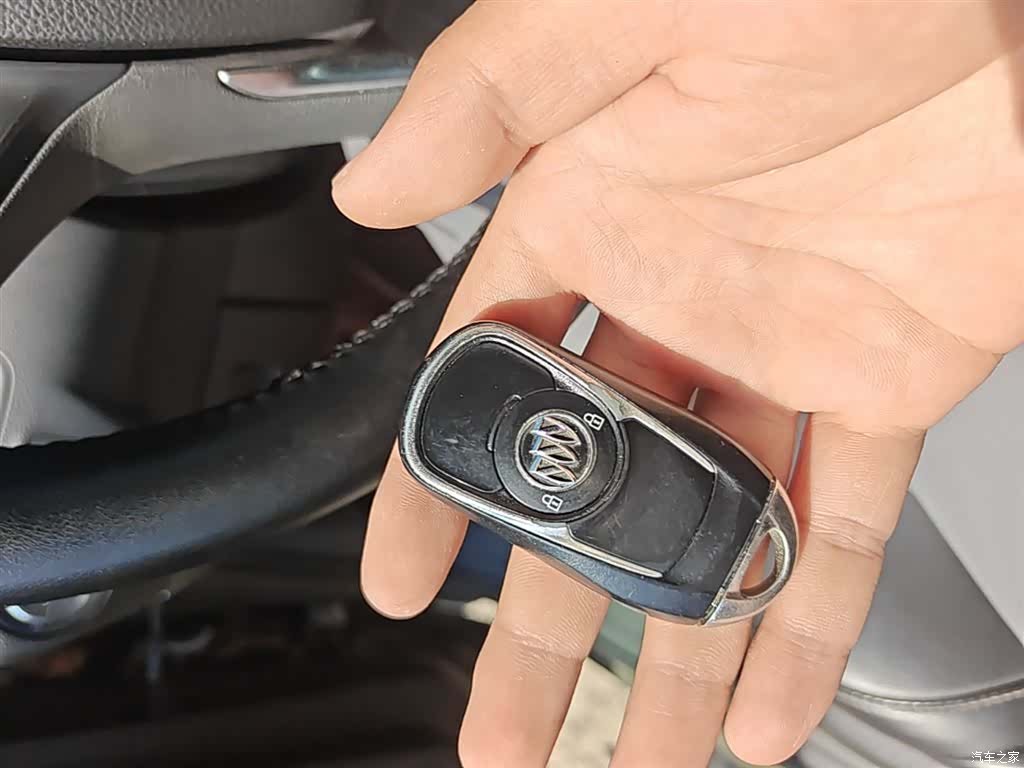 Buick Envision Plus, 2018 9