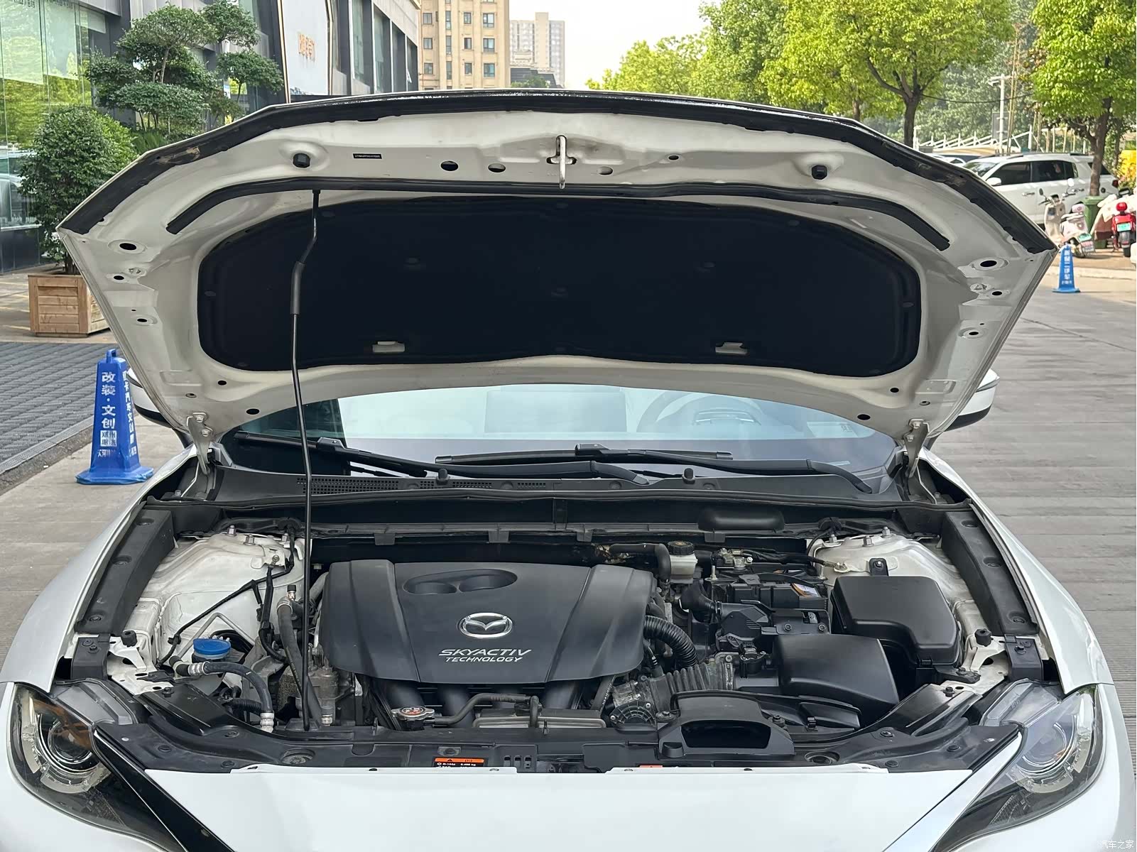 Mazda CX-4, 2016 9