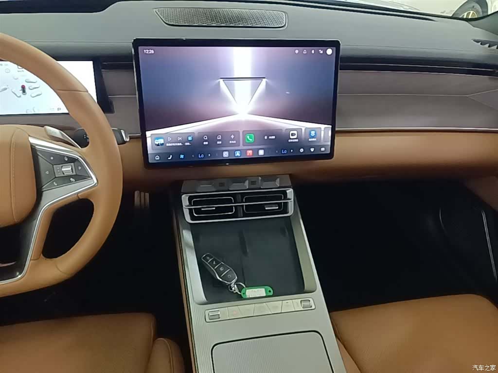 BYD Han, 2025 13