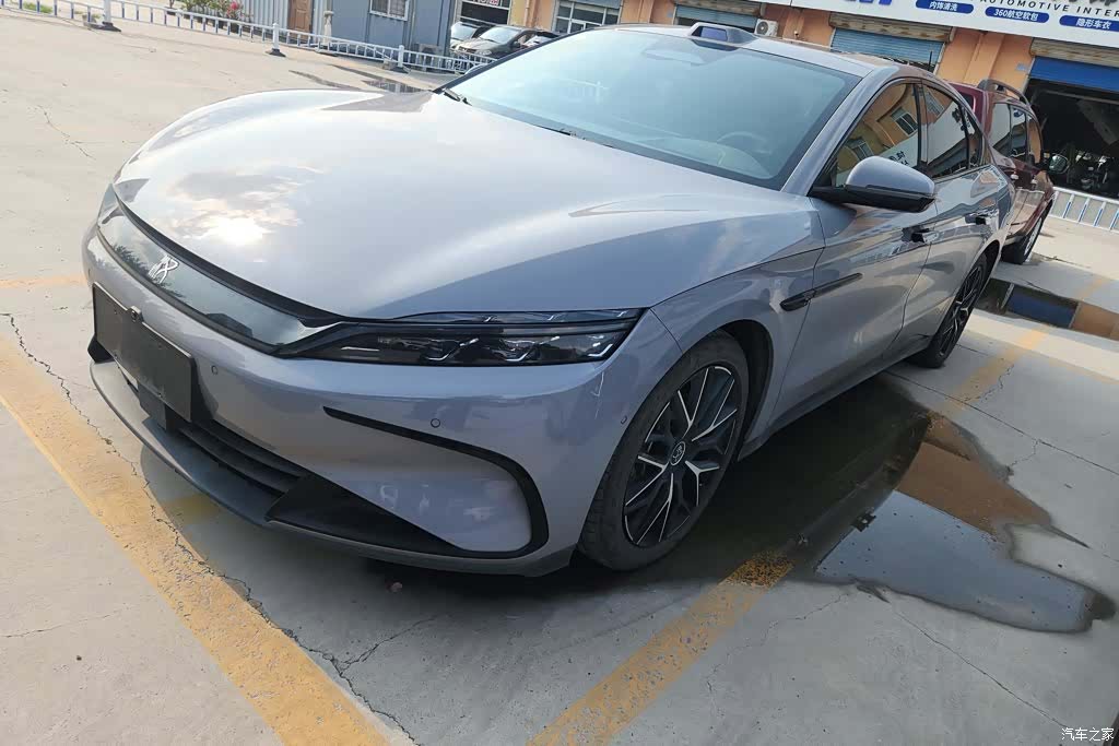 BYD Han, 2025 1