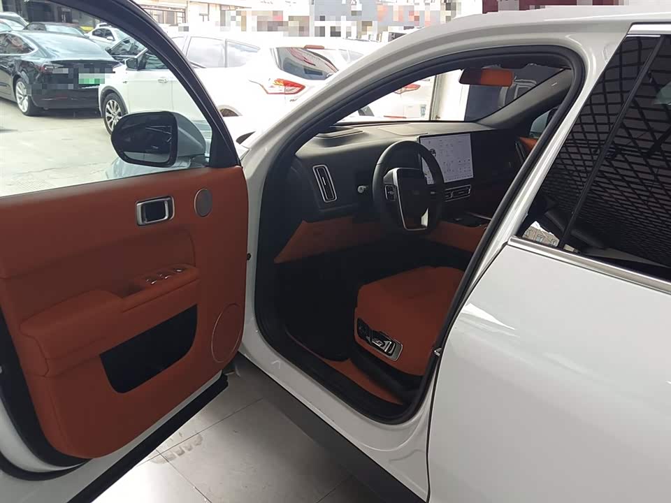 Li Auto Ideal L7