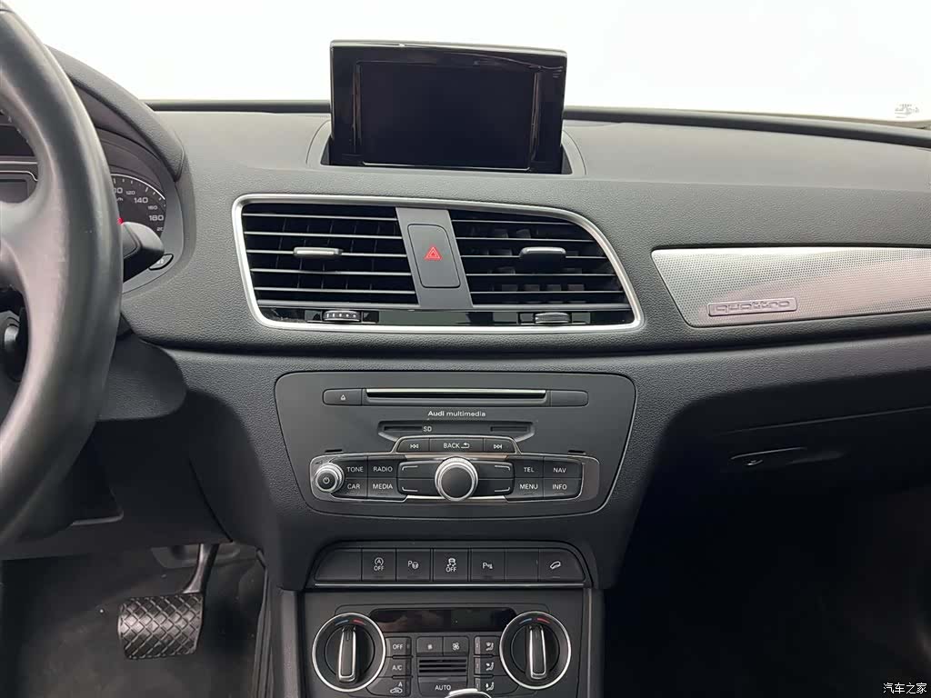 Audi Q3, 2018 9