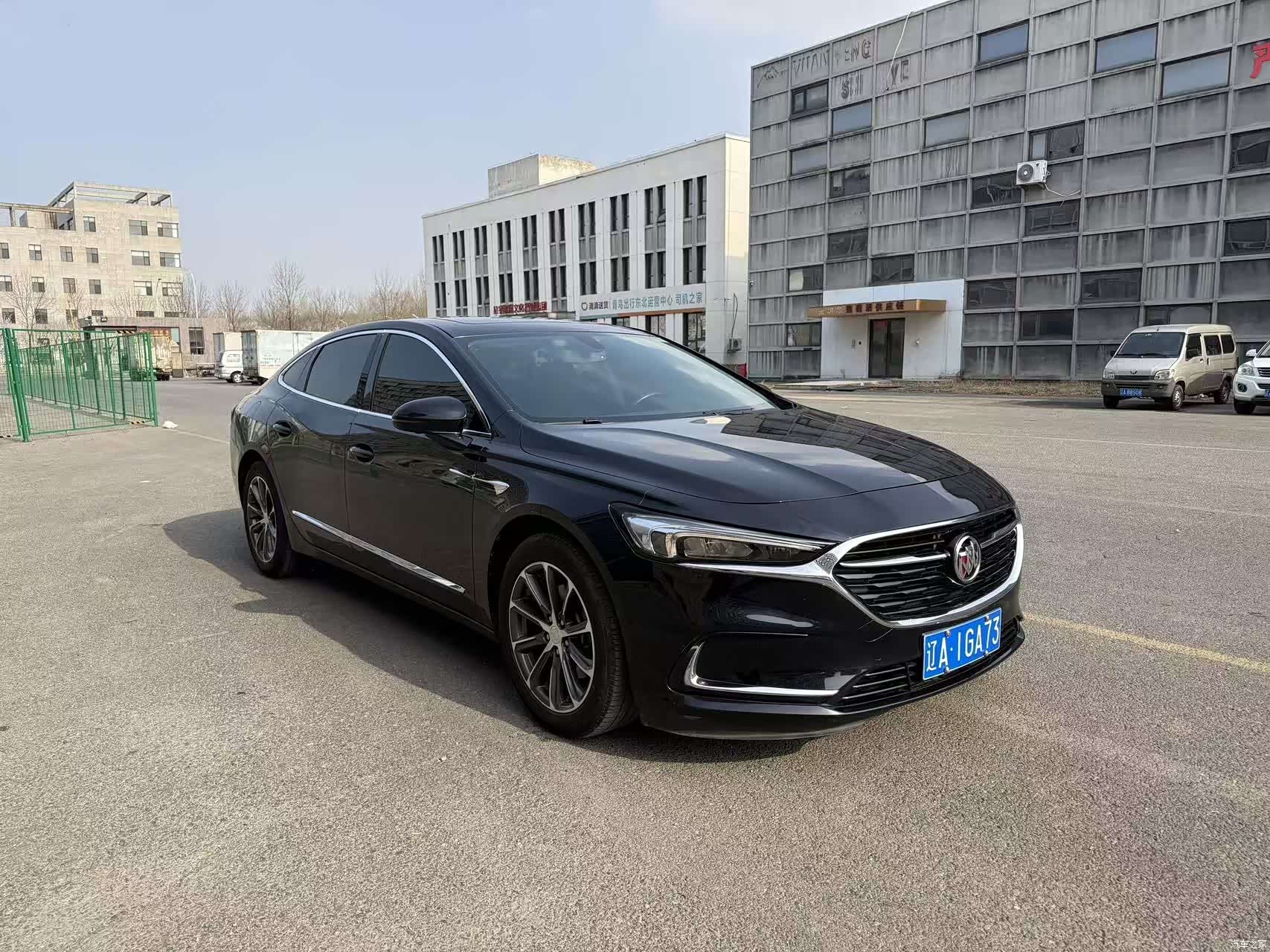 Buick LaCrosse, 2022 3