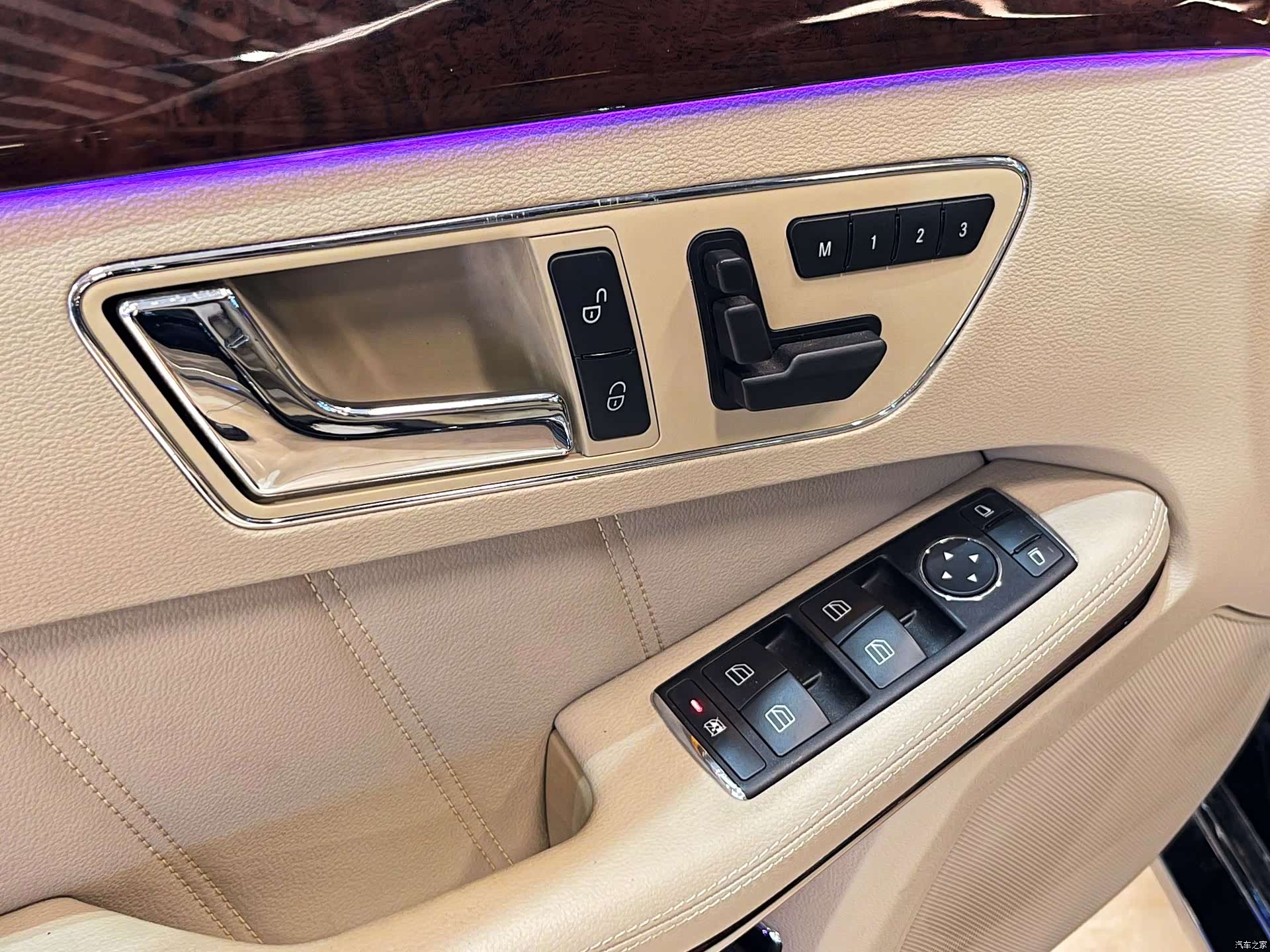 Mercedes-Benz E-Class, 2011 15