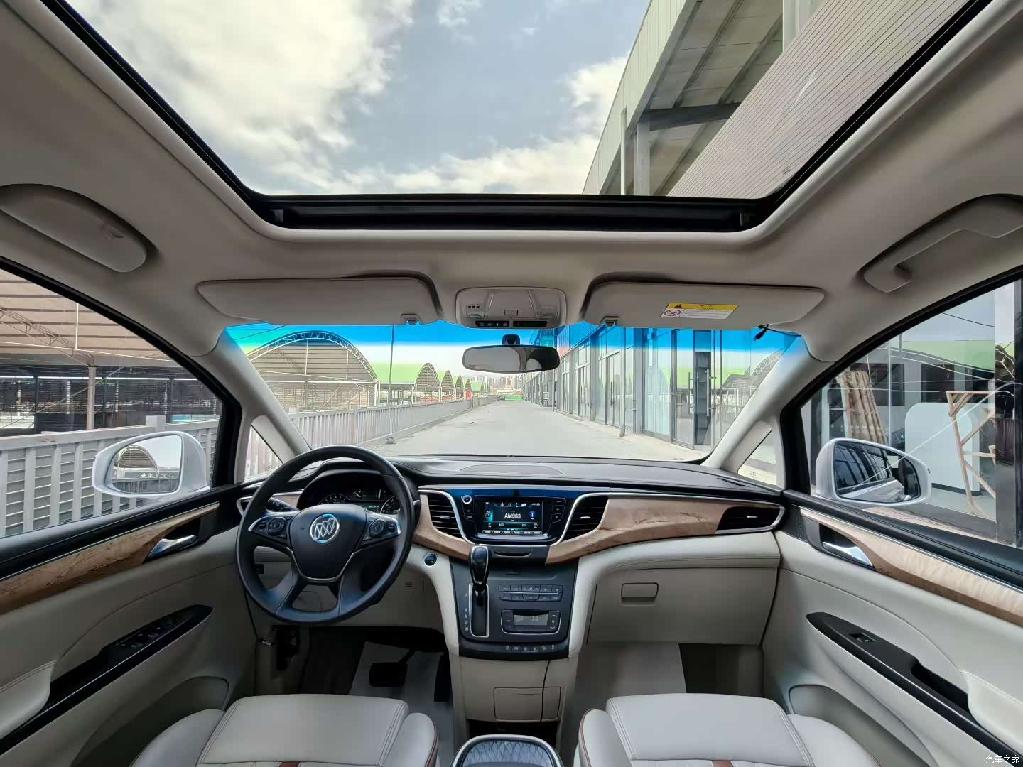 Buick GL8, 2019 8