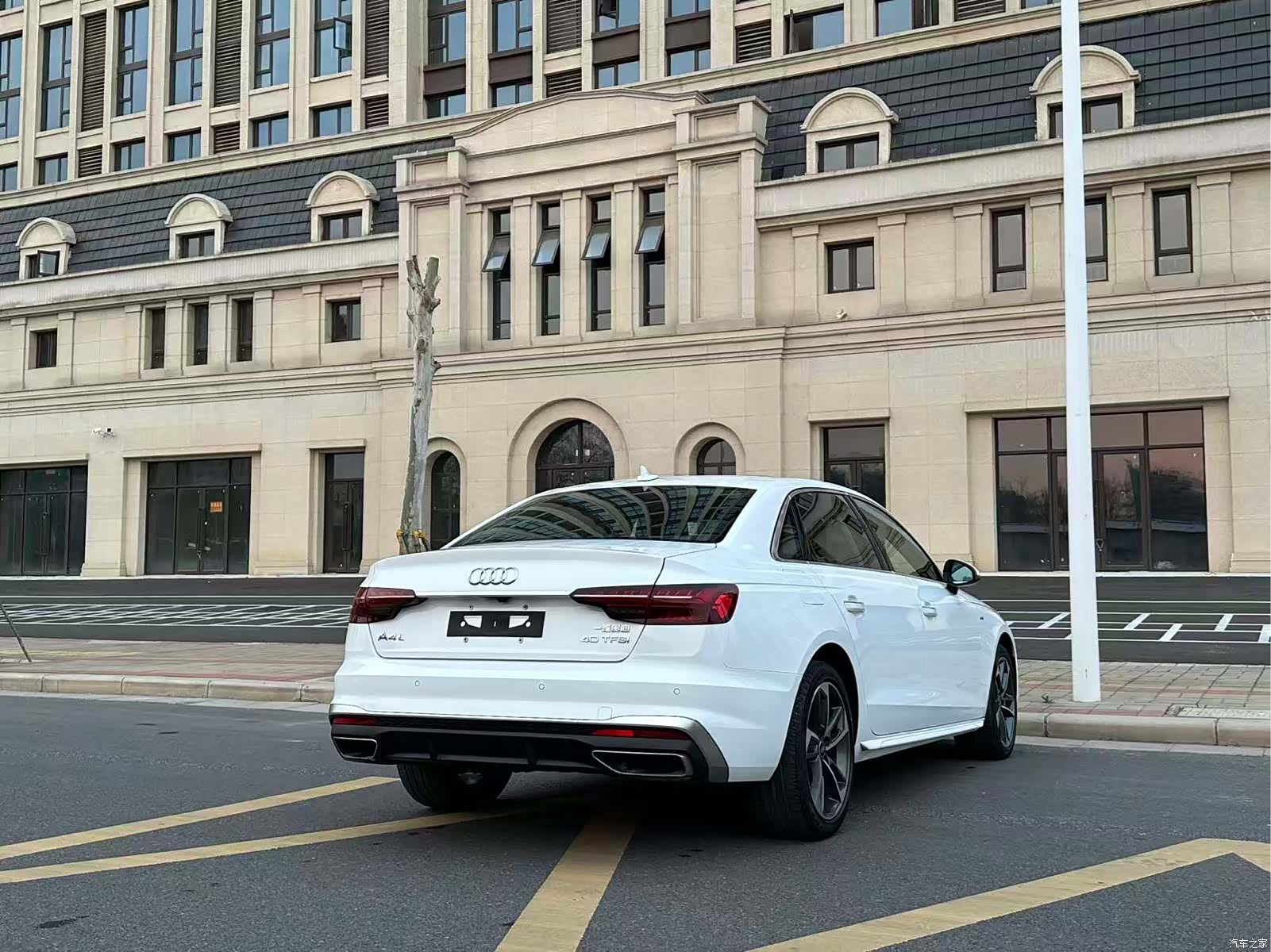 Audi A4L, 2023 9