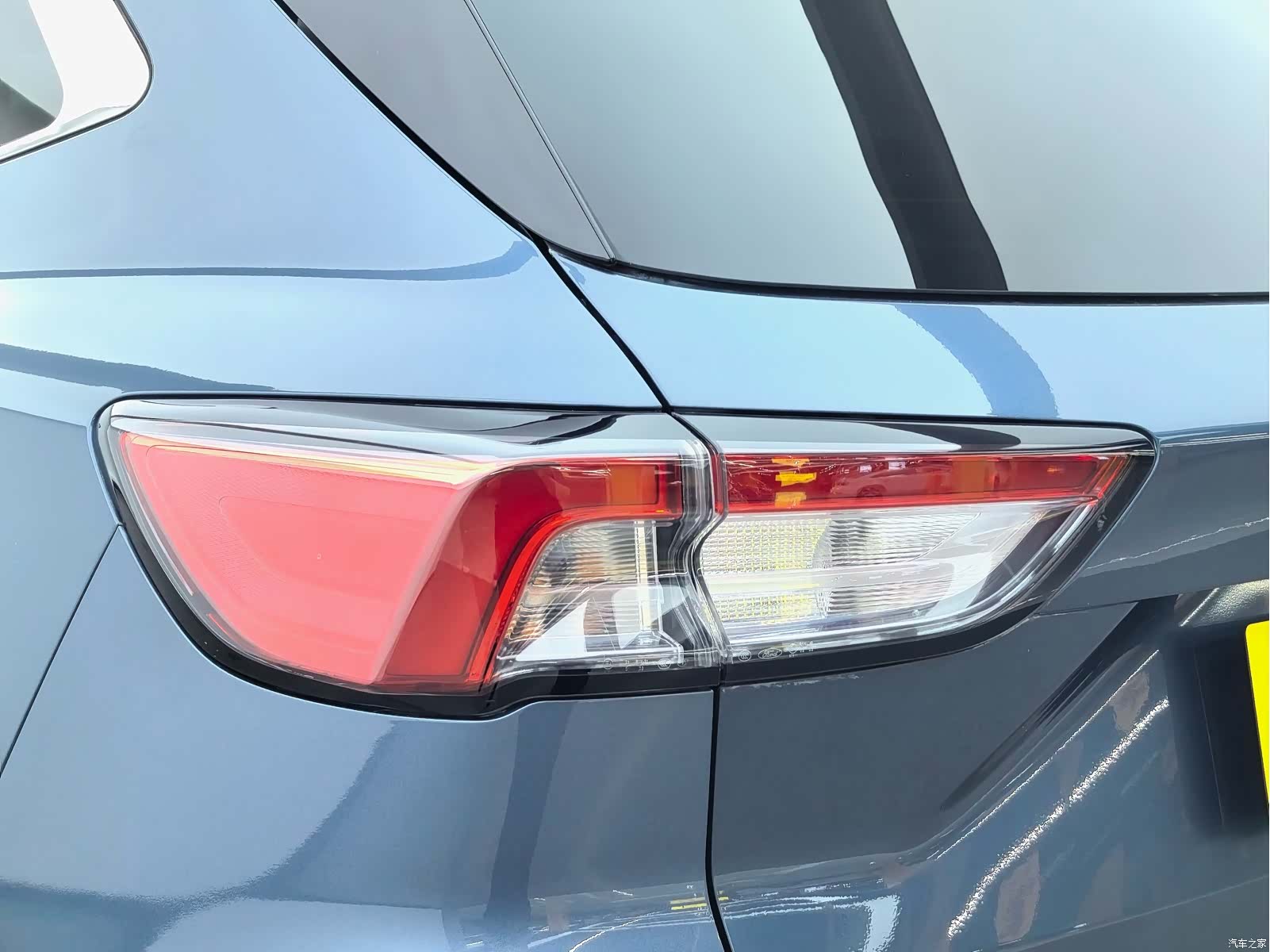 Ford Escape, 2021 11