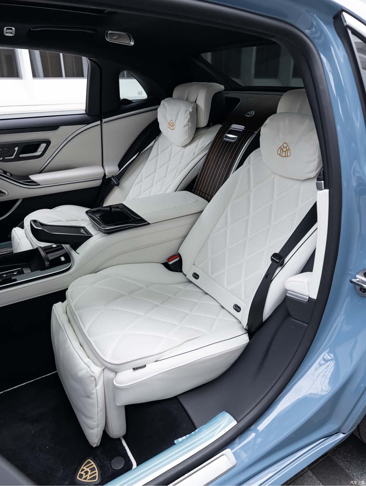 Maybach S-Class, 2023 22