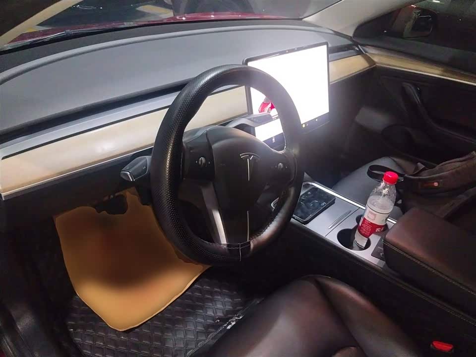 Tesla Model 3 Tesla Model 3