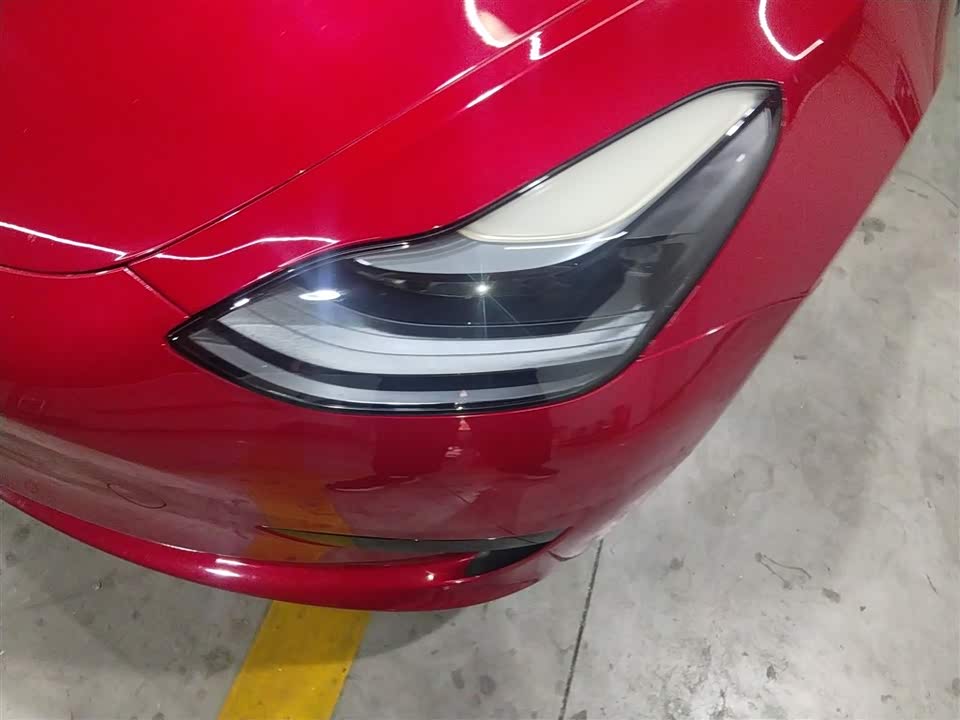 Tesla Model 3 Tesla Model 3
