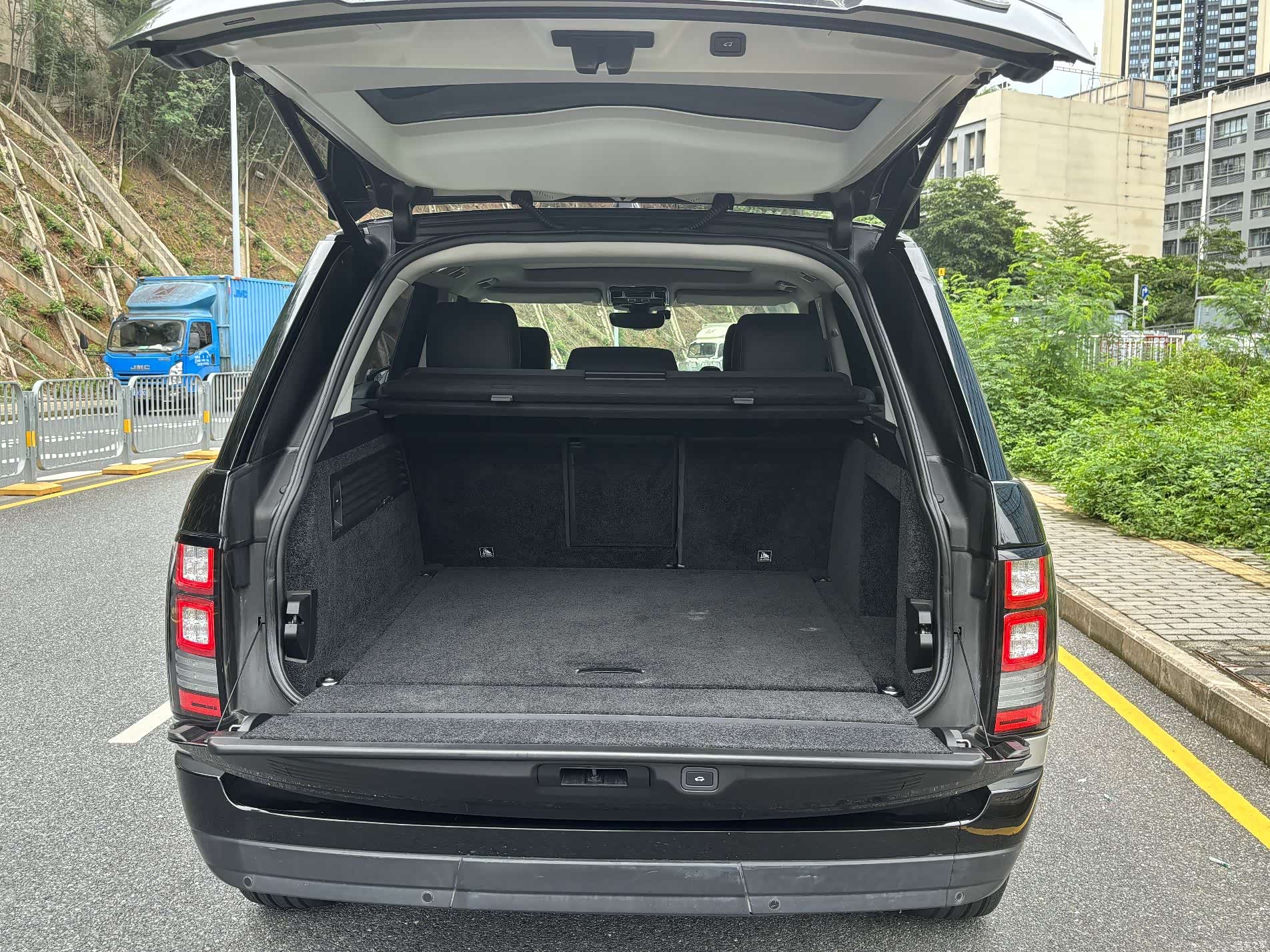 Land Rover Range Rover, 2018 17