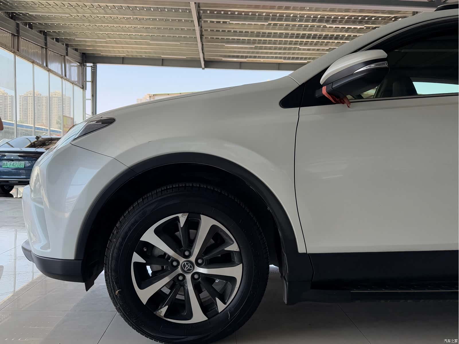 Toyota RAV4, 2018 4