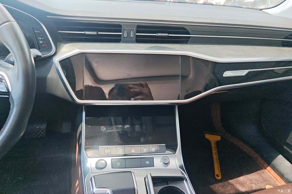 Audi A6L, 2022 13