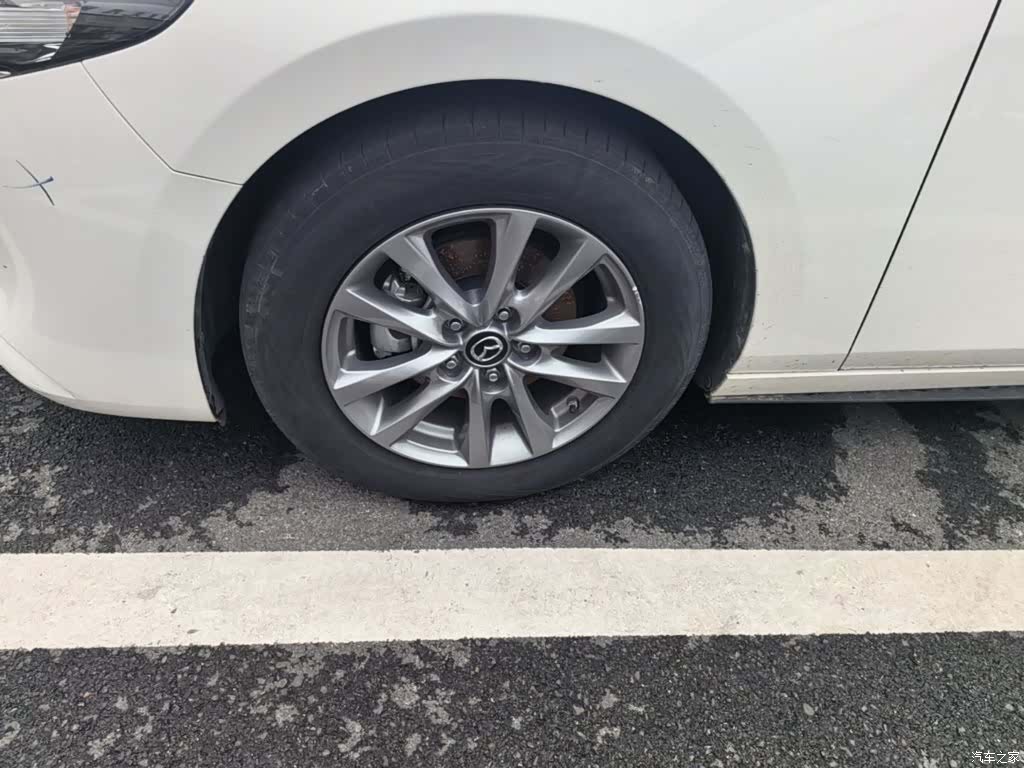 Mazda Mazda3, 2023 23