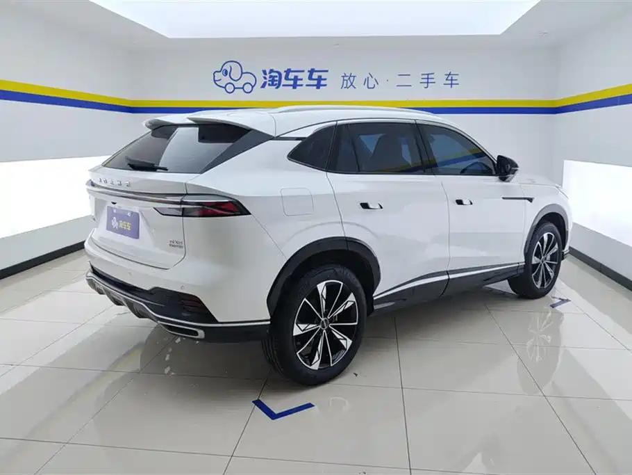 Roewe RX5
